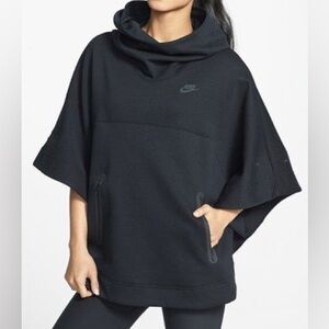 Nike Tech Women’s Black Fleece Poncho Hoodie Cape Pullover Sweater